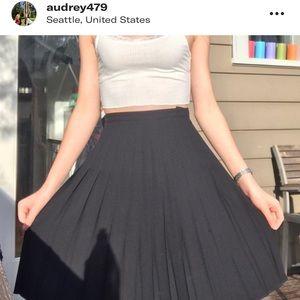 pls go add my depop @audrey479